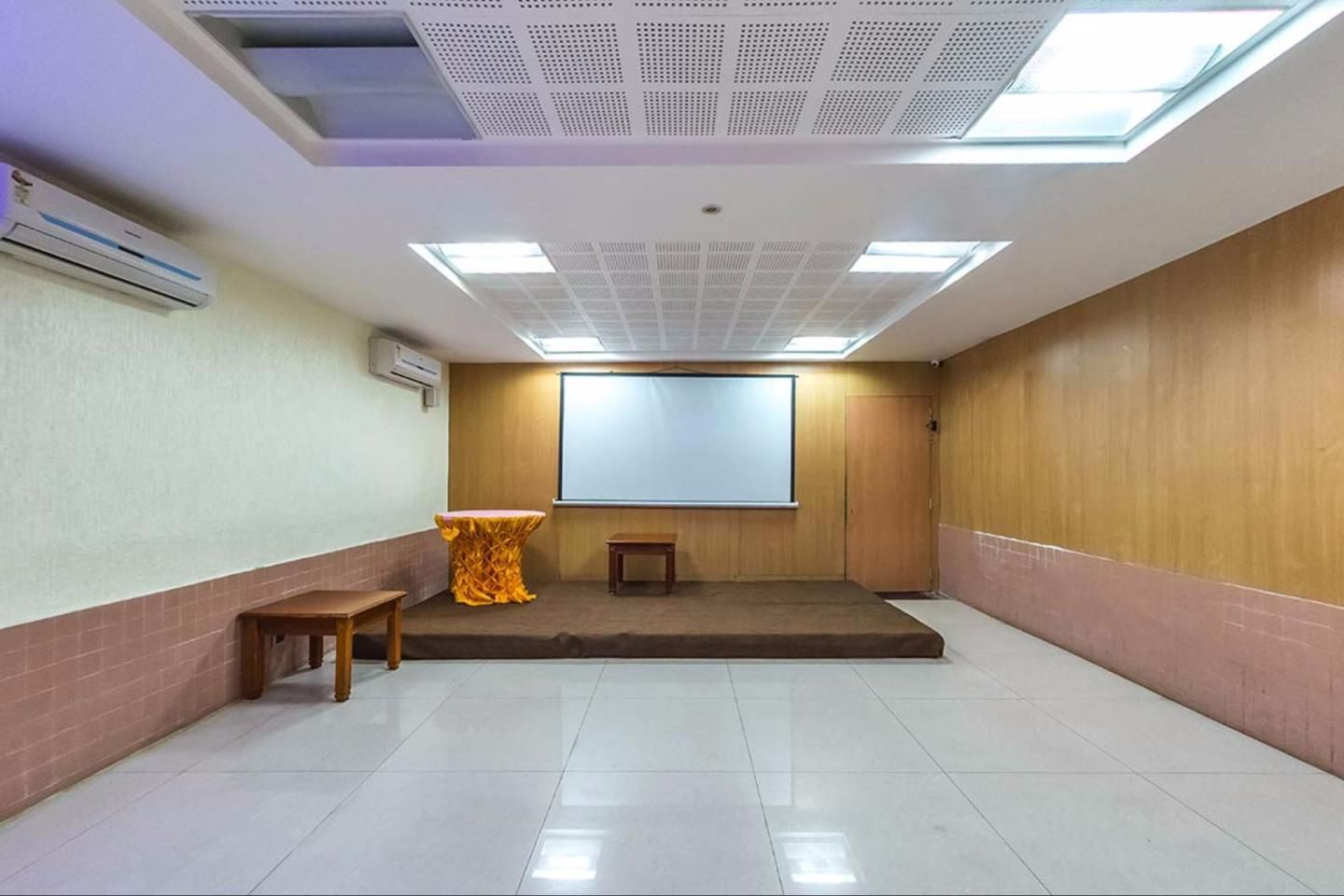 Business Centre