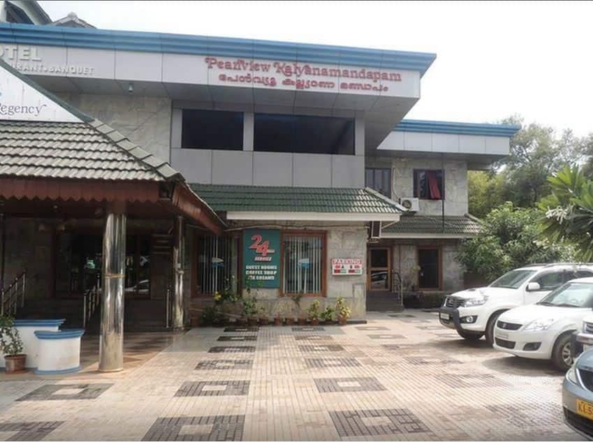 Hotel Pearlview Regency