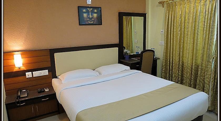 undefined SAY Moments 5