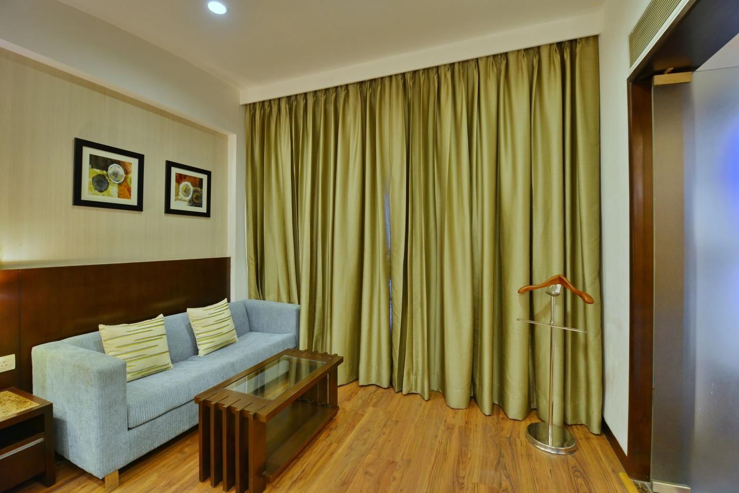 image_717263_fc34736f-be83-4835-a662-88cfe461c1f2