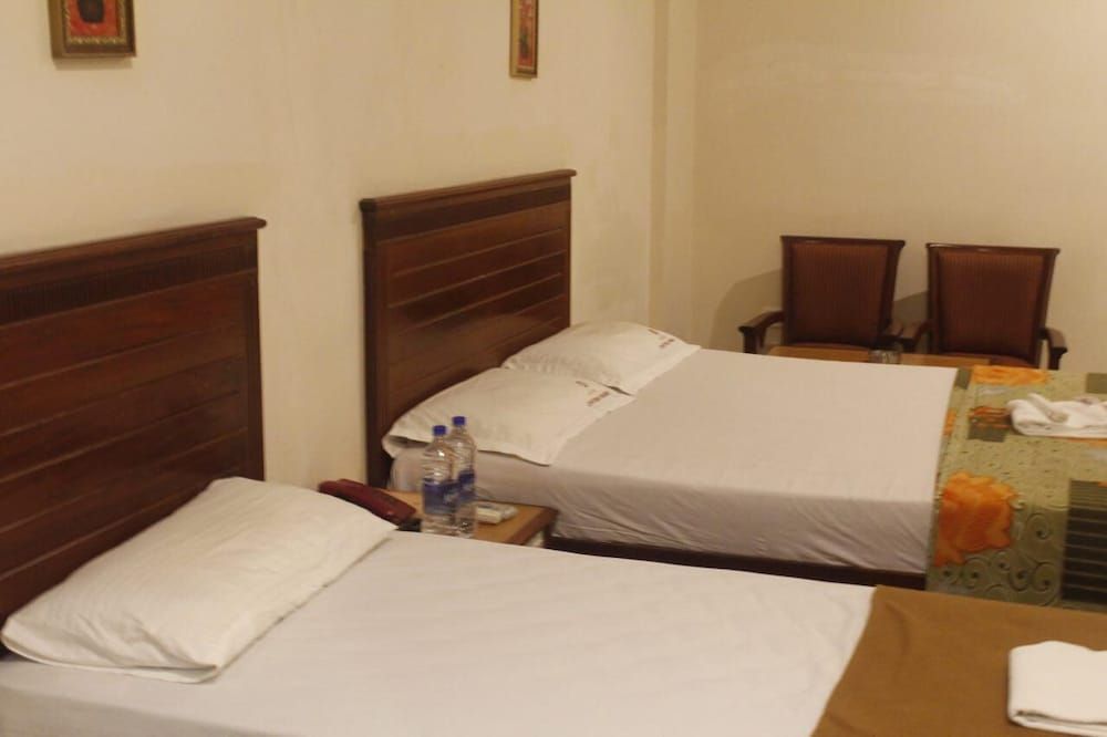 Hotel Chitra Park Executive Triple Room, 1 Bedroom