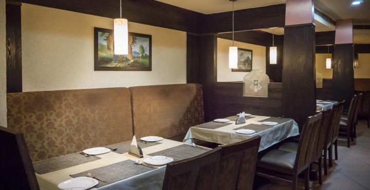 Food & Dining