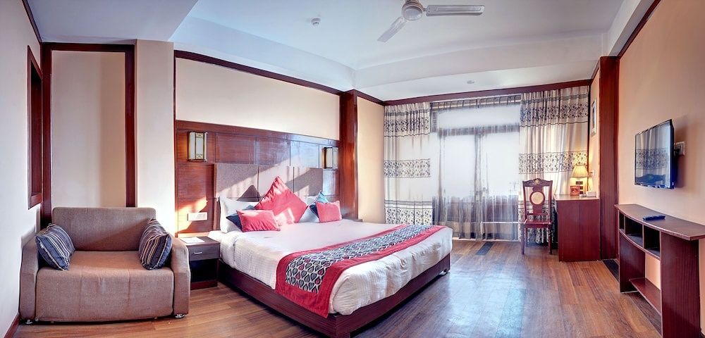 Golden Crescent Resort & Spa, Gangtok Deluxe Room 7