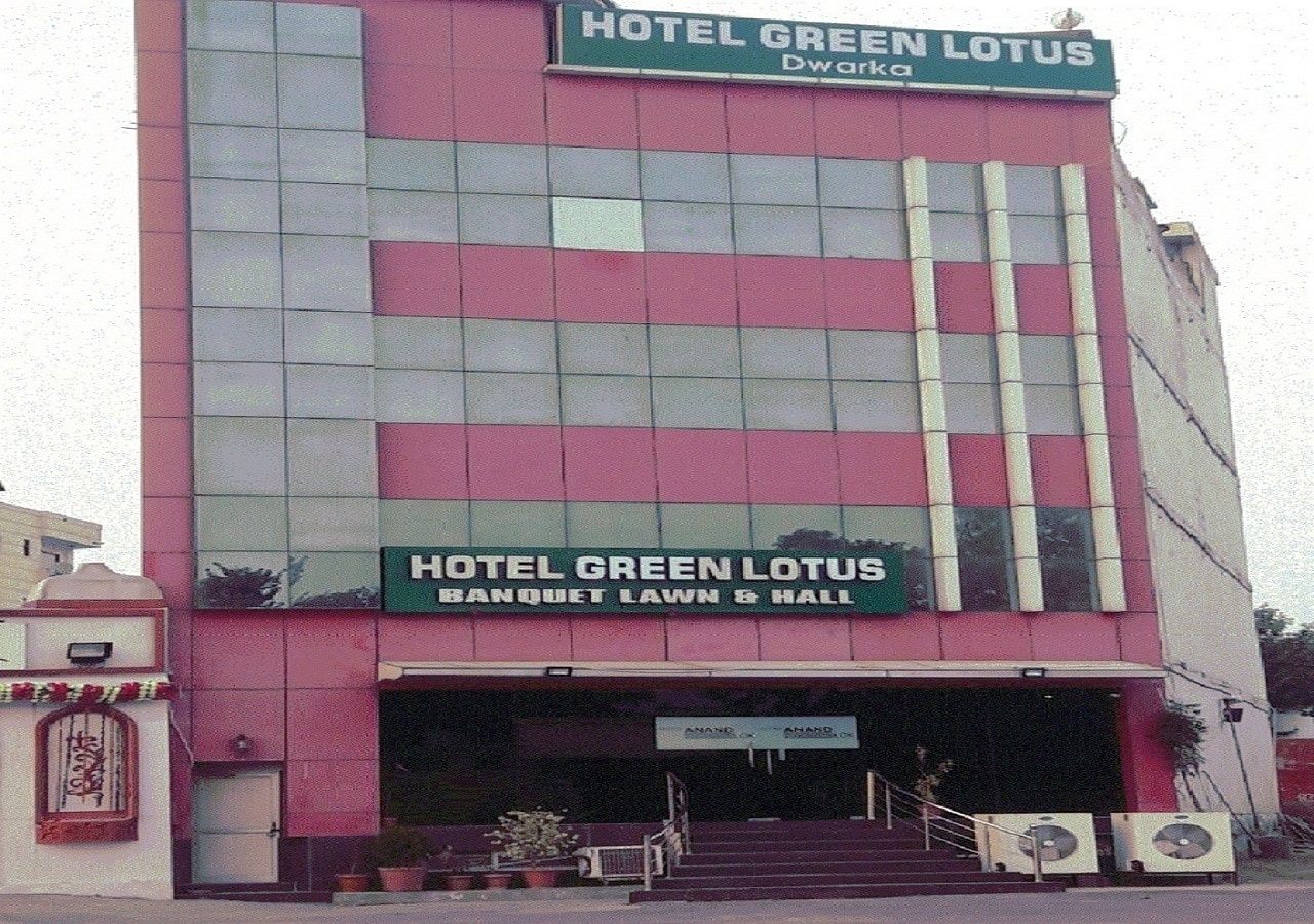 Hotel Exterior