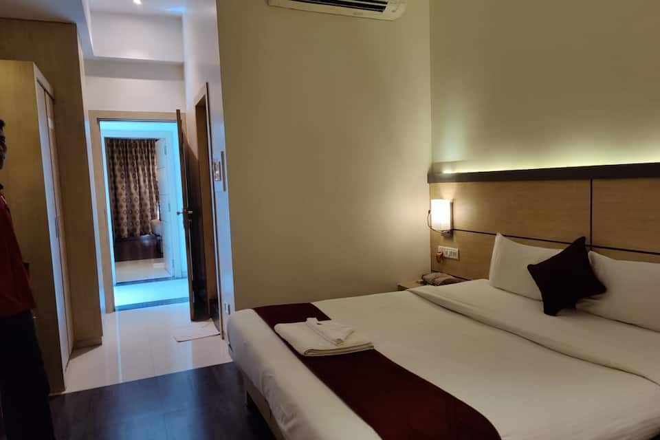 South Coast Hotel Executive Room