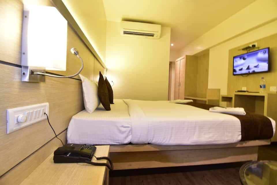 South Coast Hotel Executive Room 3