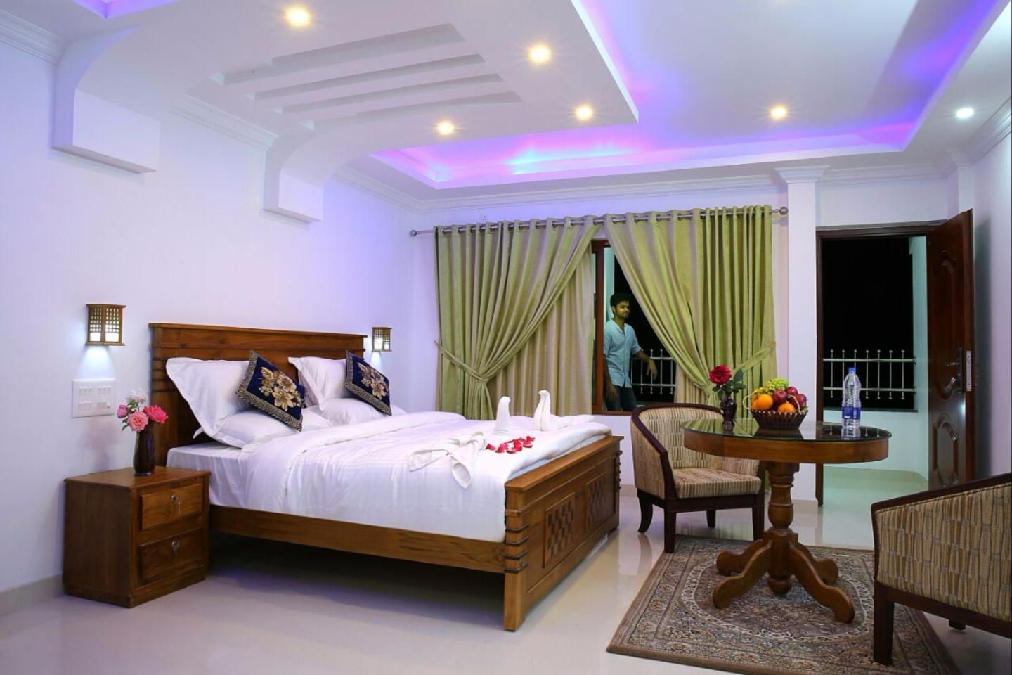 Suite Room