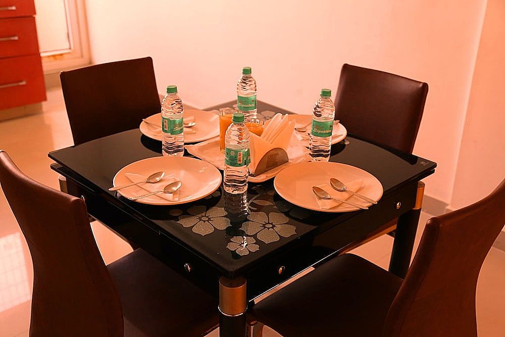 undefined Airport Gateway 10