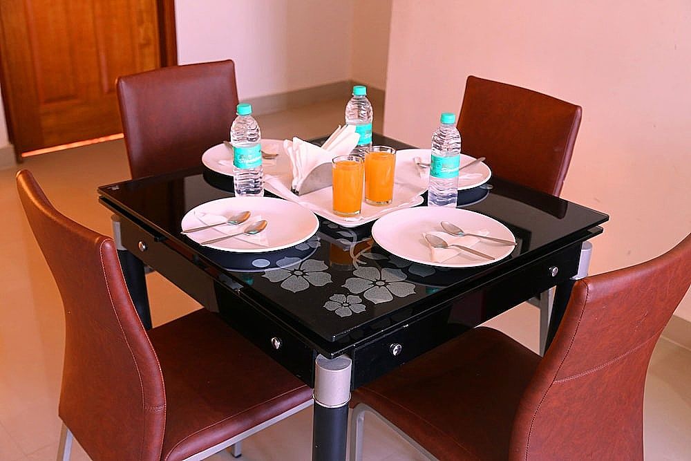 undefined Airport Gateway 8