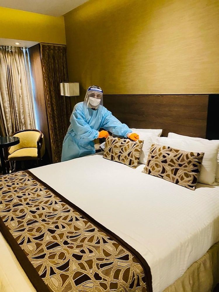 Vrisa Deluxe Room 11