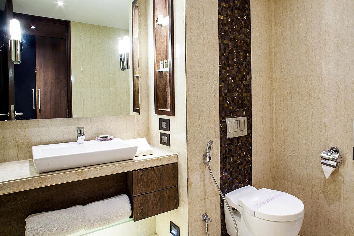 Vrisa Deluxe Room 16