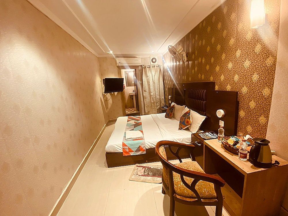 Red Blu Deluxe Room 20