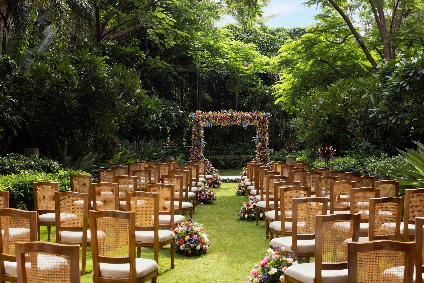 The Ritz-Carlton Lawn, Western Wedding Set up