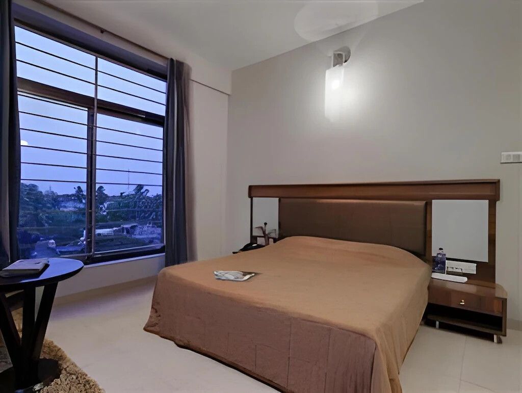 Grand Executive Double Room - Intech Generic (As per email)