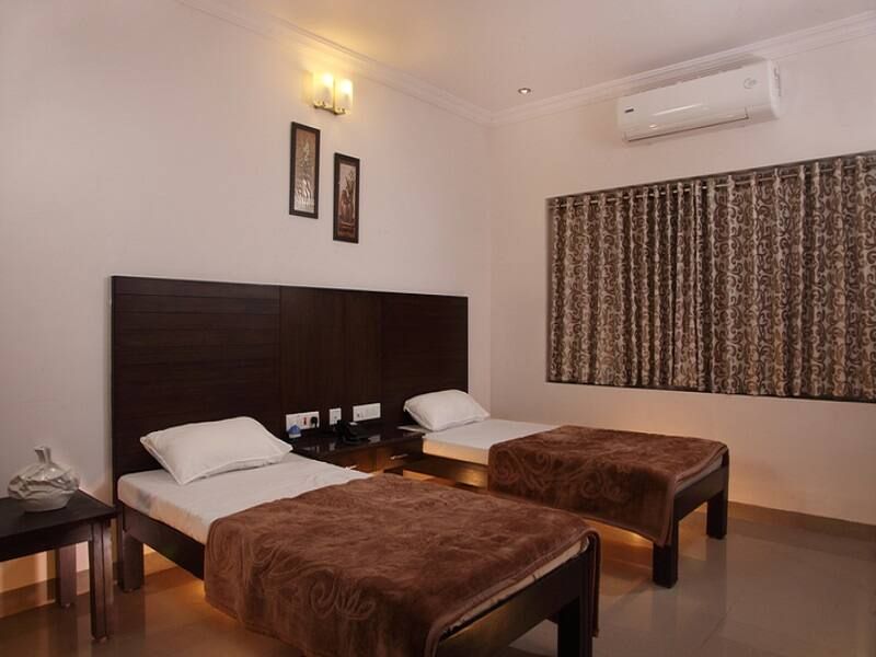 A/C TWIN ROOM	