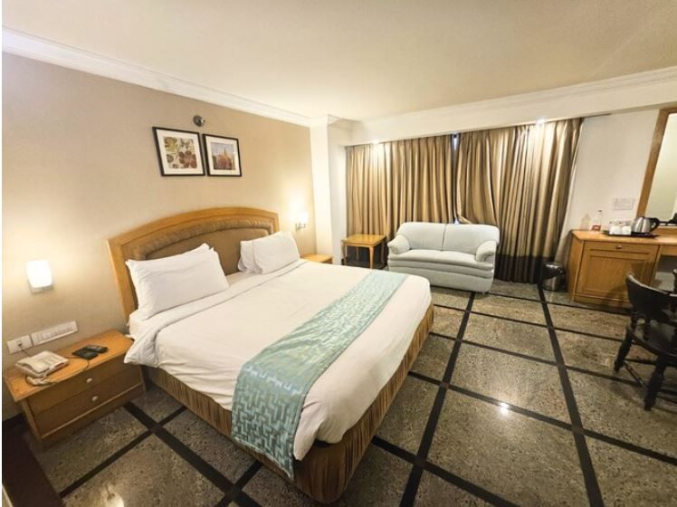 Executive Suite 
