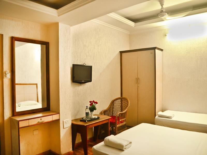 undefined SS Hotels 6