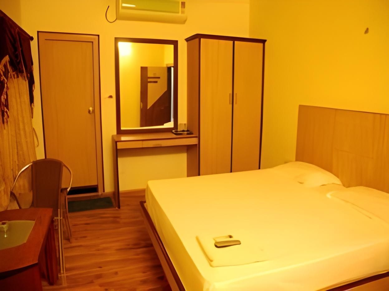 Standard Non- Air Conditioning Room