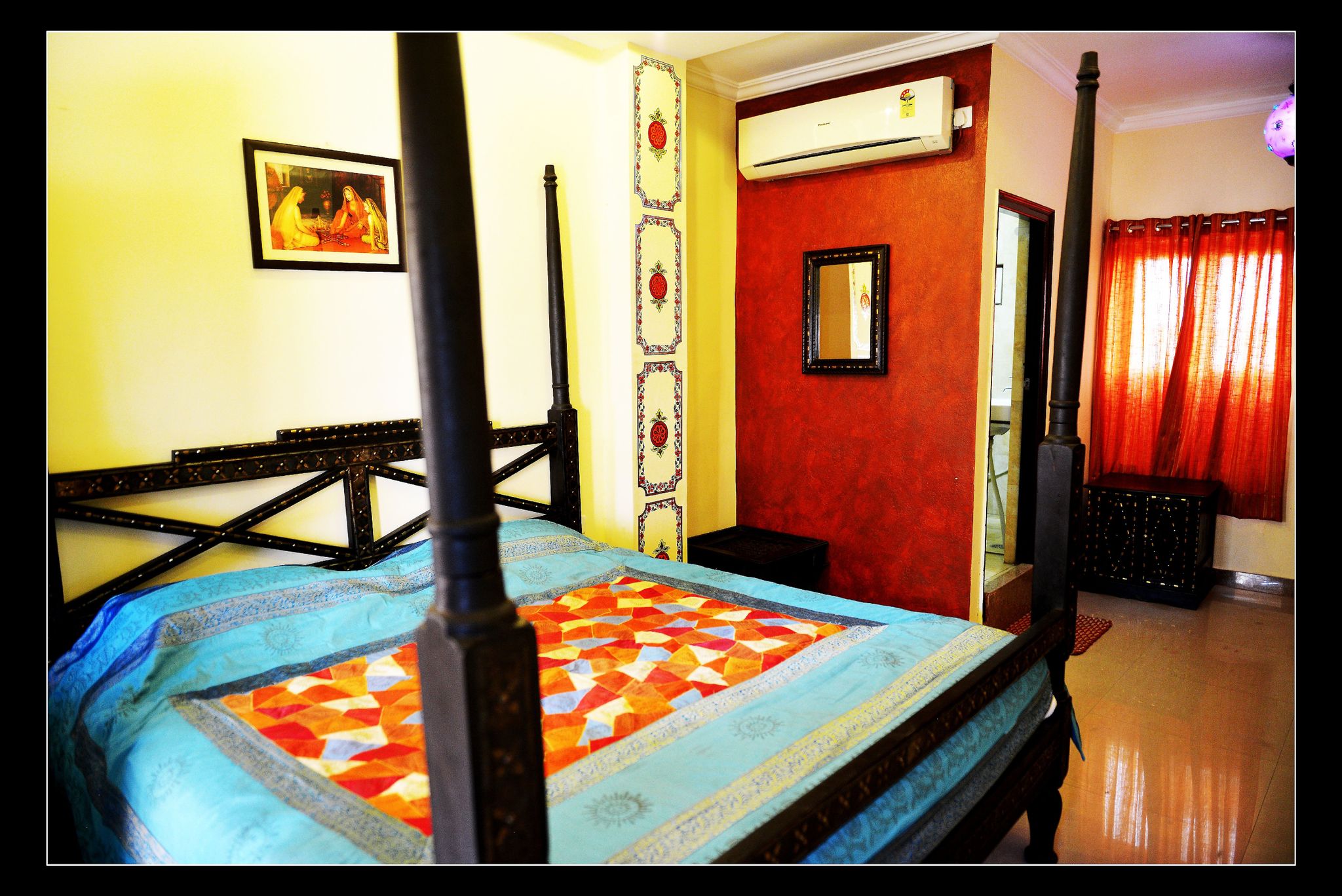 Shanti Bhawan Heritage Hotel Station Facing Room with Landmark View 5