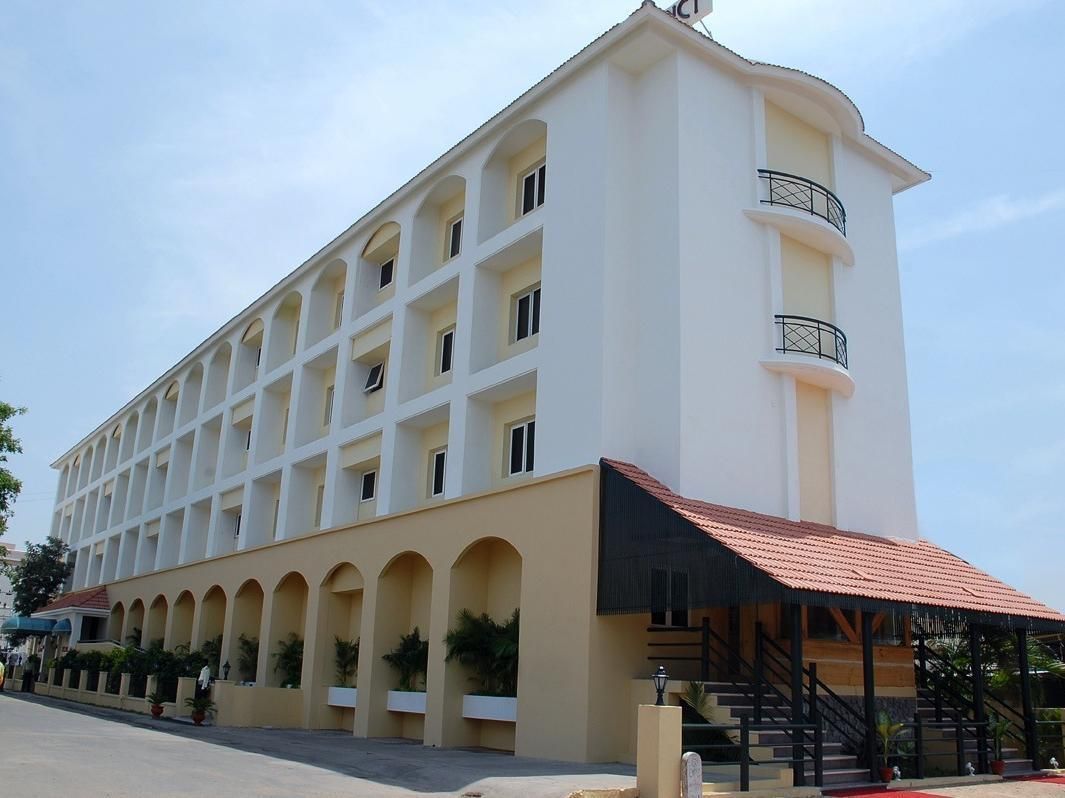 undefined The Residency 7