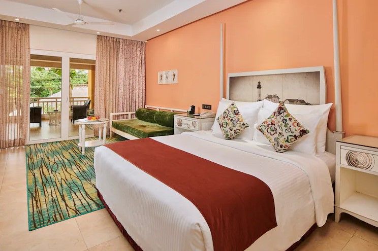 Premium Suite with Jacuzzi and Balcony