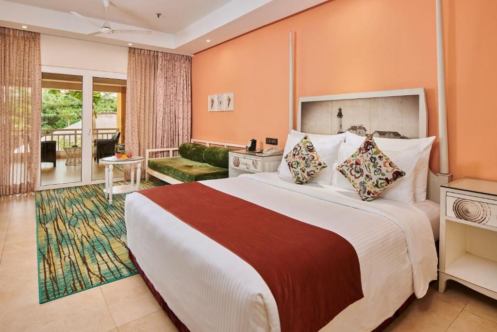 Mayfair Waves Premium Room King 3