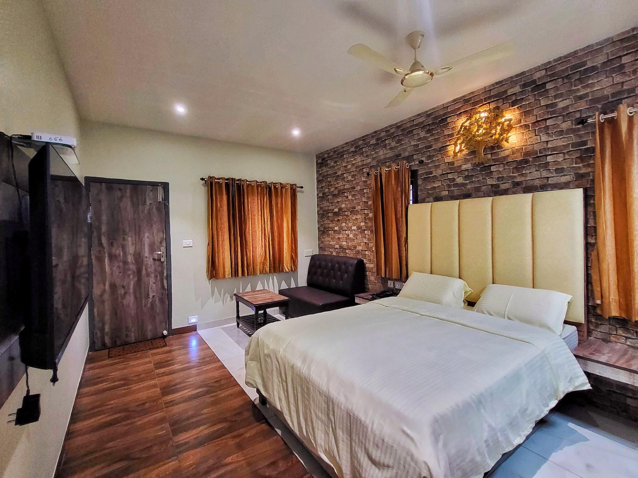 undefined MM Resorts 5