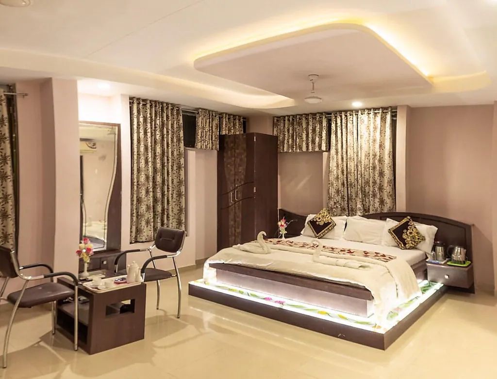 Padmini Suite Room