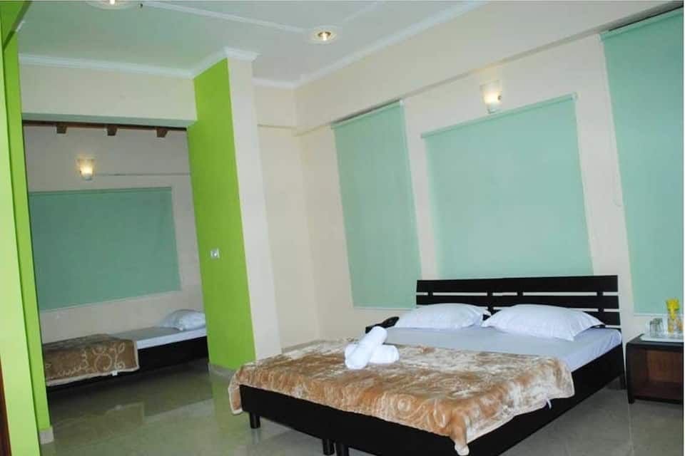 Family Suite AC With Mountain View