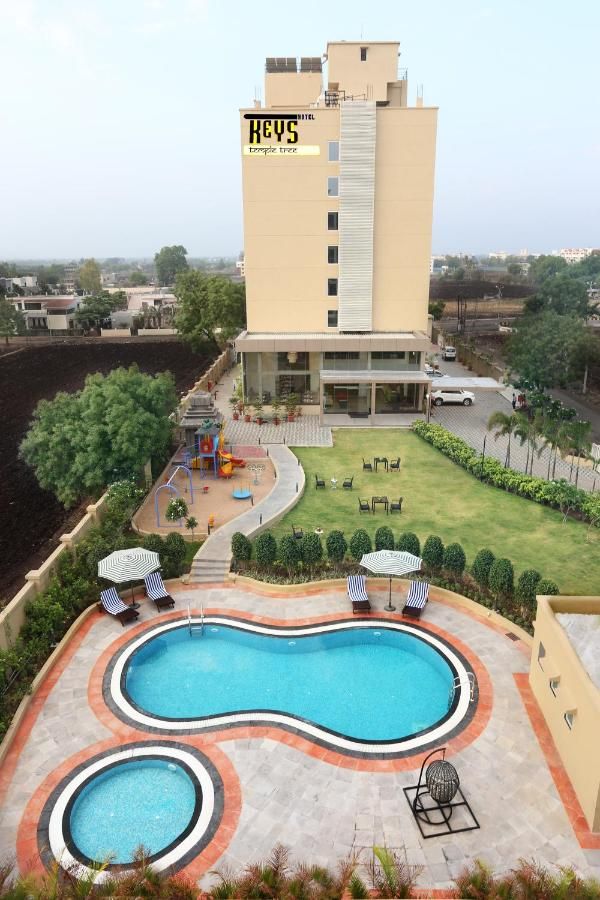 undefined Temple Tree Hotel Shirdi 2