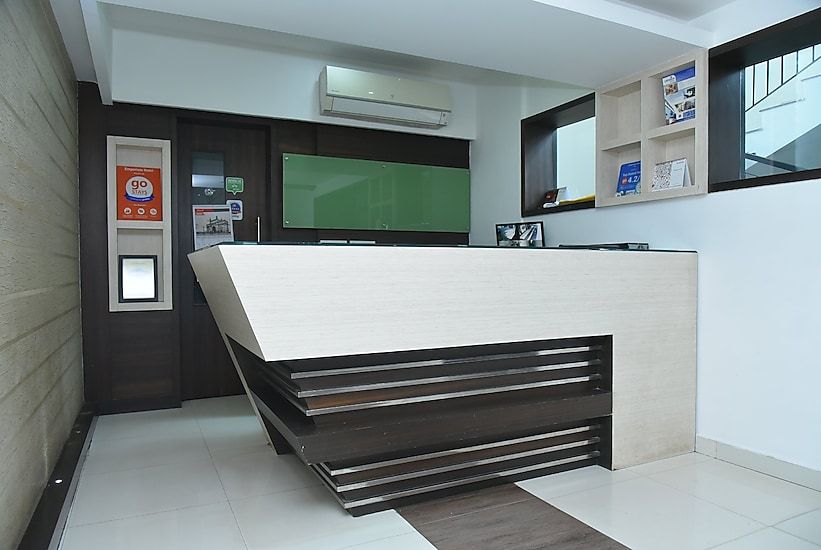 undefined Emporium Hotel 3