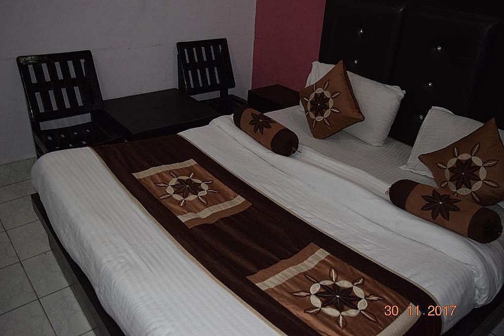 Hotel Trishul By T And M Hotels Standard Double Bed Non AC Room 2