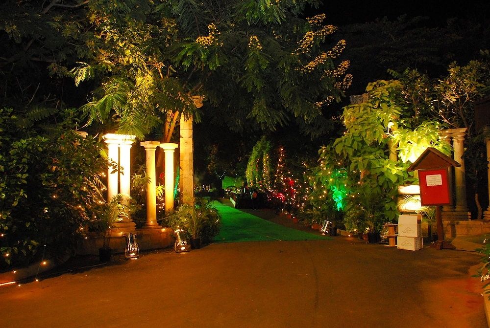 Hotel Exterior