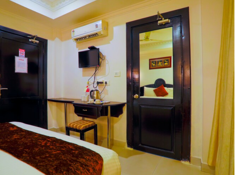 Chothy's Park Deluxe AC 8