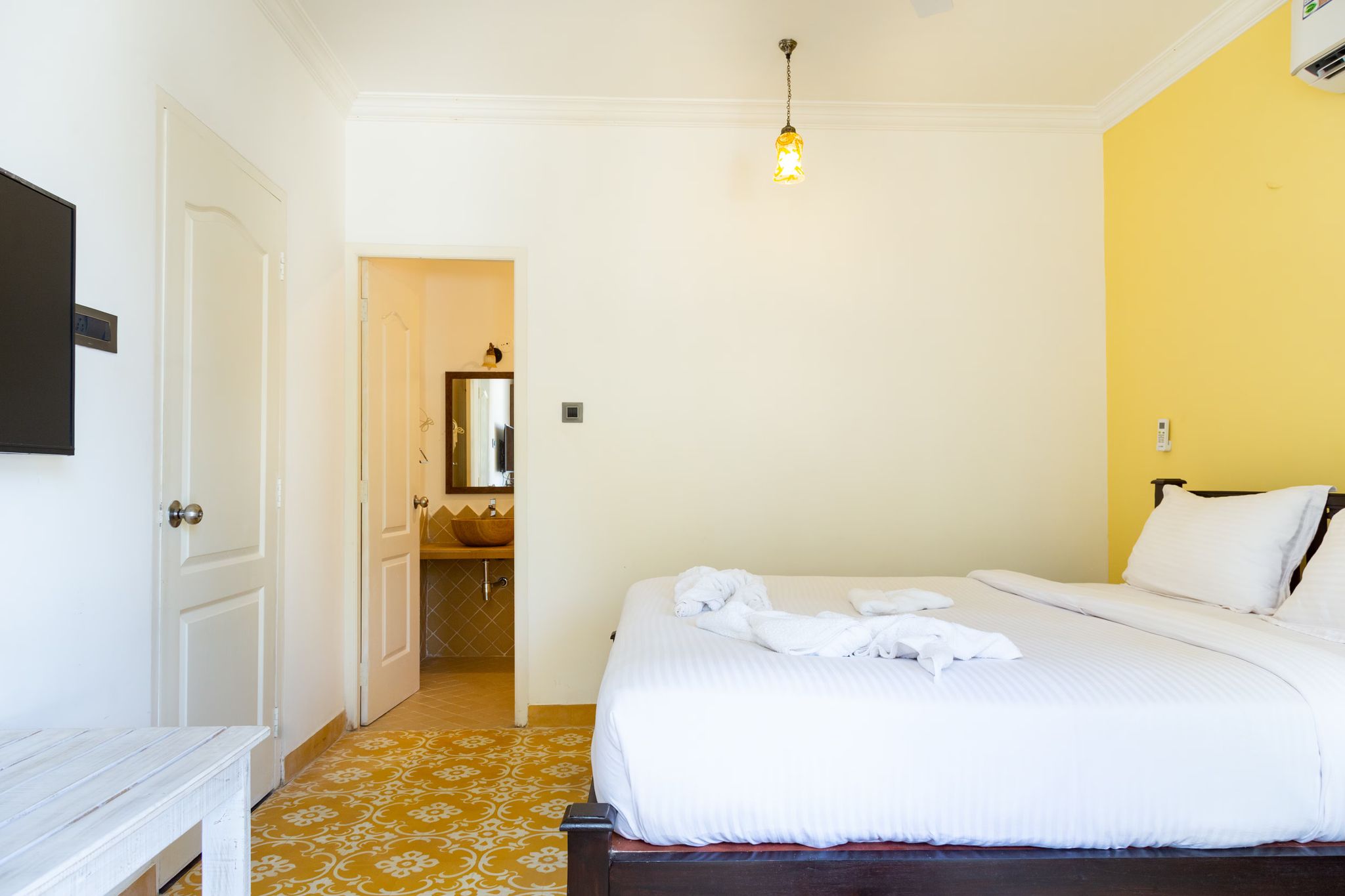 Deluxe Villa For 6 Adults