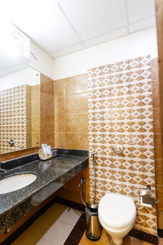 Hotel Dolphin International Premium Room 12