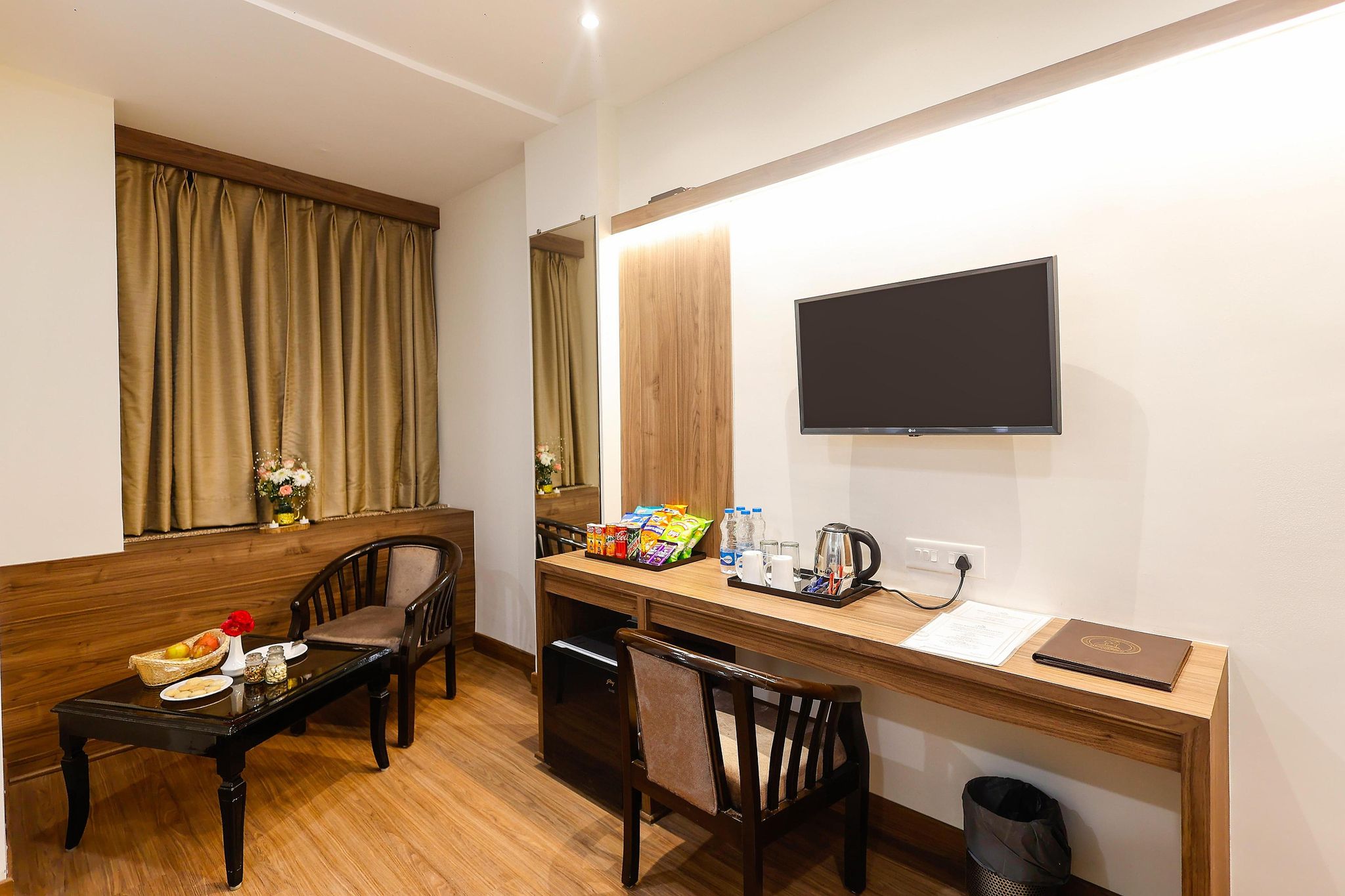 Hotel Dolphin International Premium Room 3