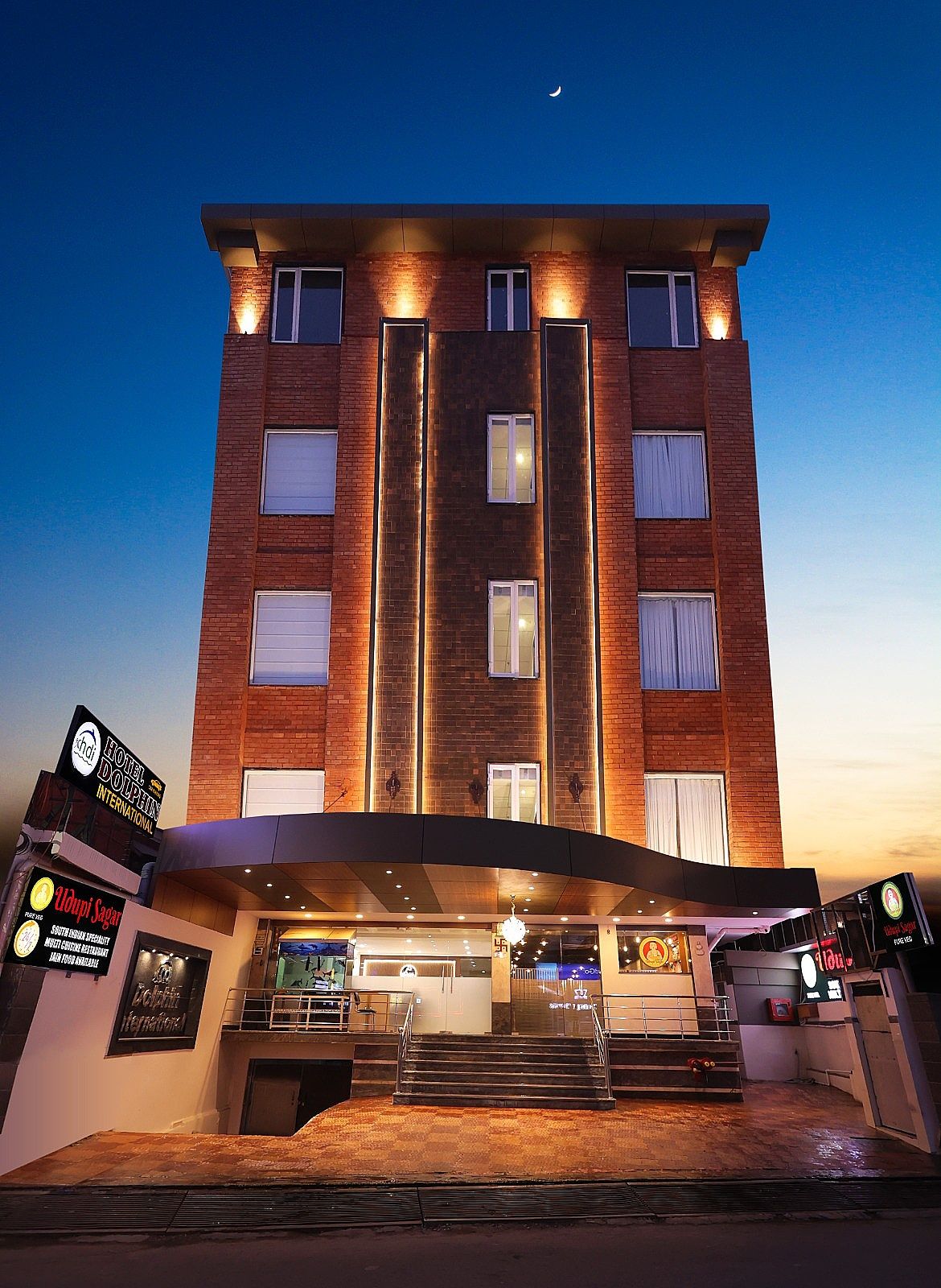 undefined Hotel Dolphin International
