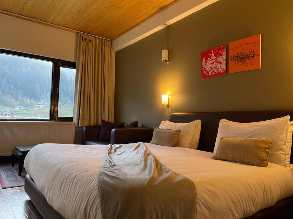 Junior Suite Room