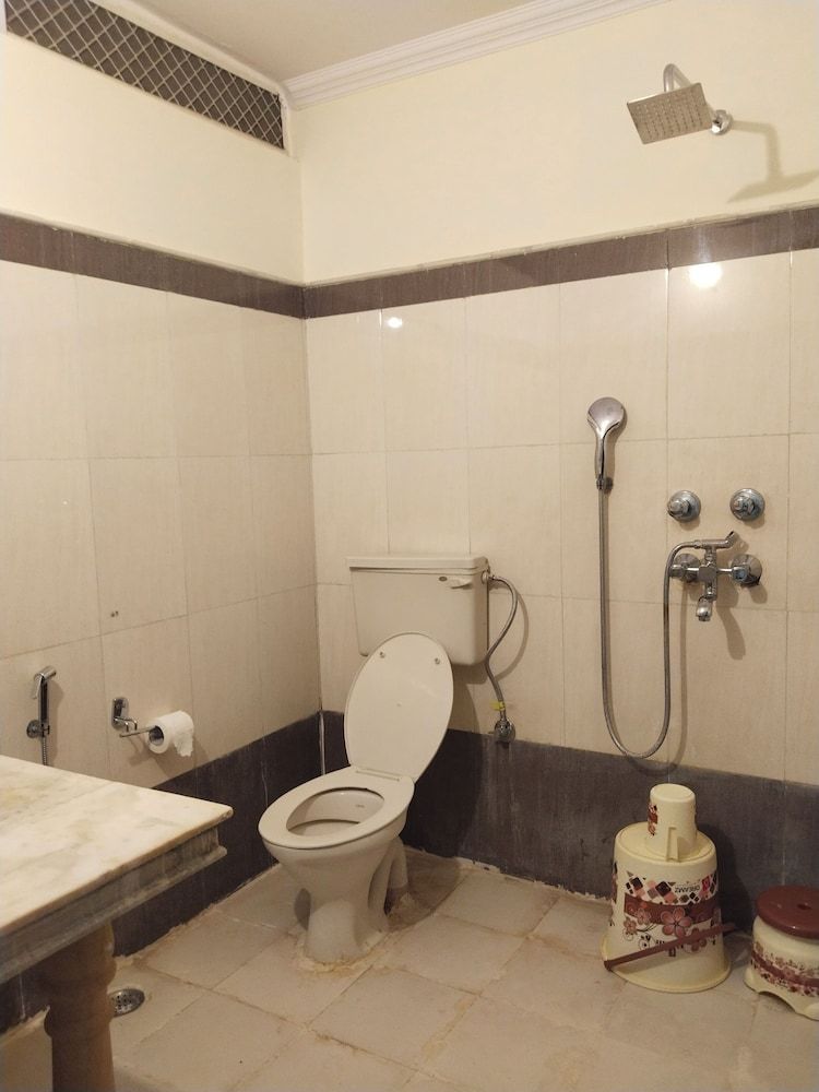 Hotel Sohandeep Deluxe Room 14