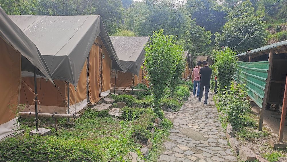 undefined Hail Himalayas 10