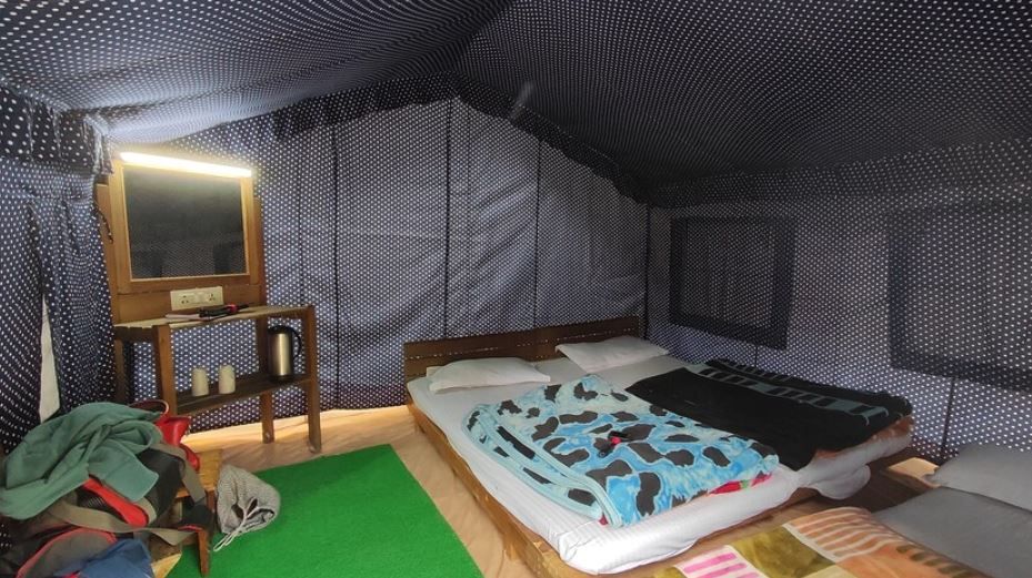 undefined Hail Himalayas 4