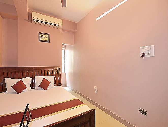 Hotel Avisha AC Double Room  5
