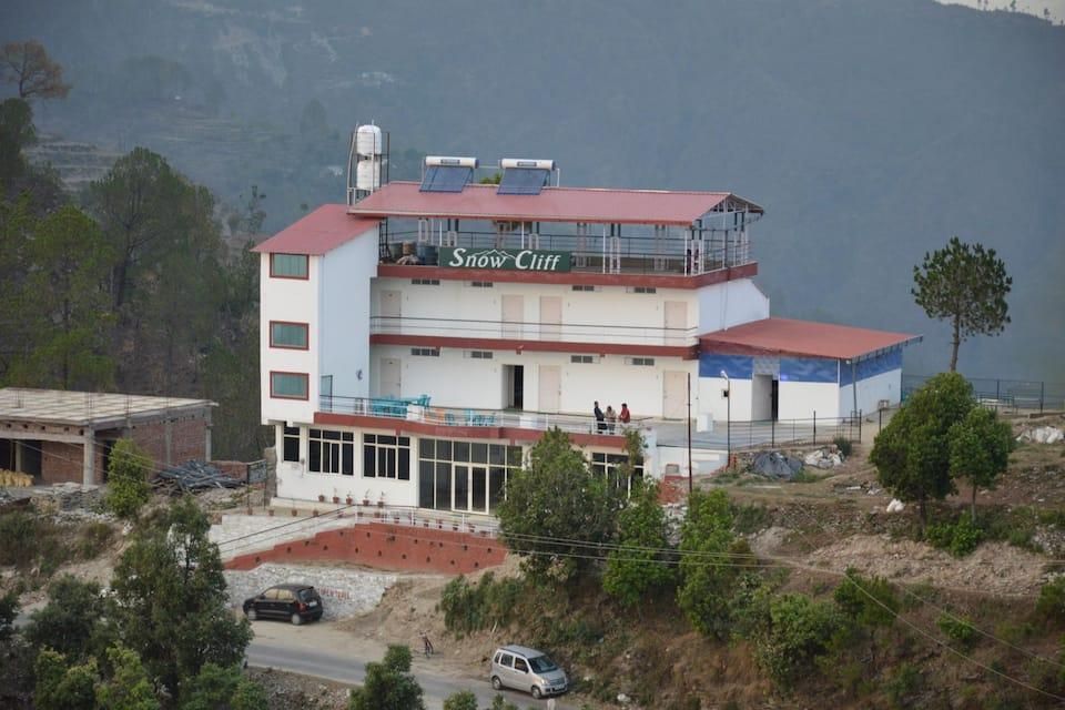 Hotel Snow Cliff