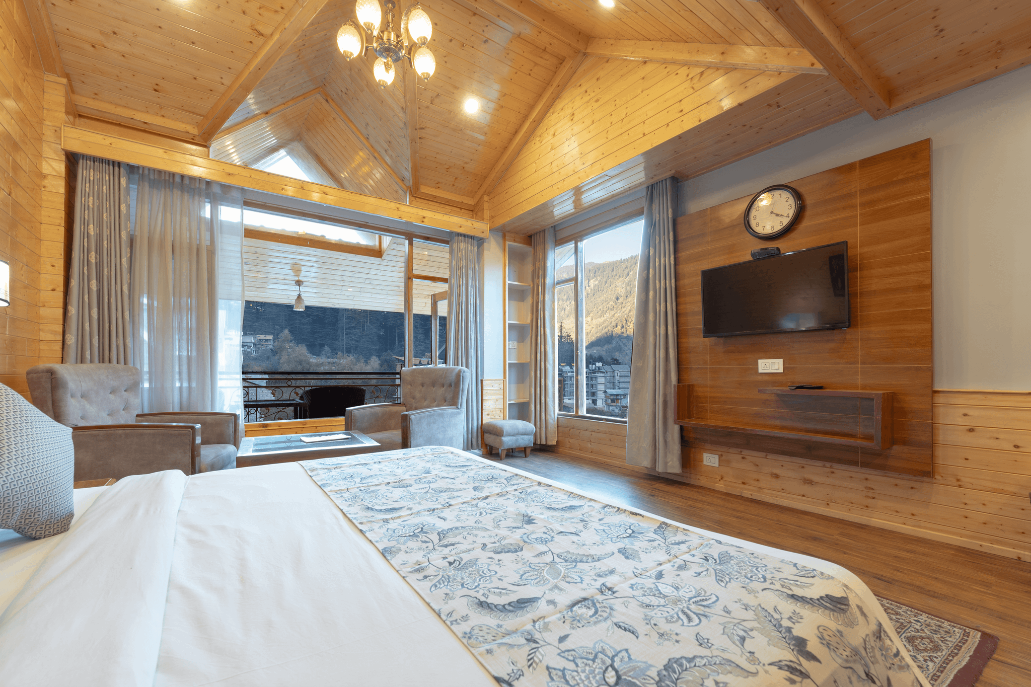 Premium Room (Private Balcony) Air Conditioned/Centrally Heated