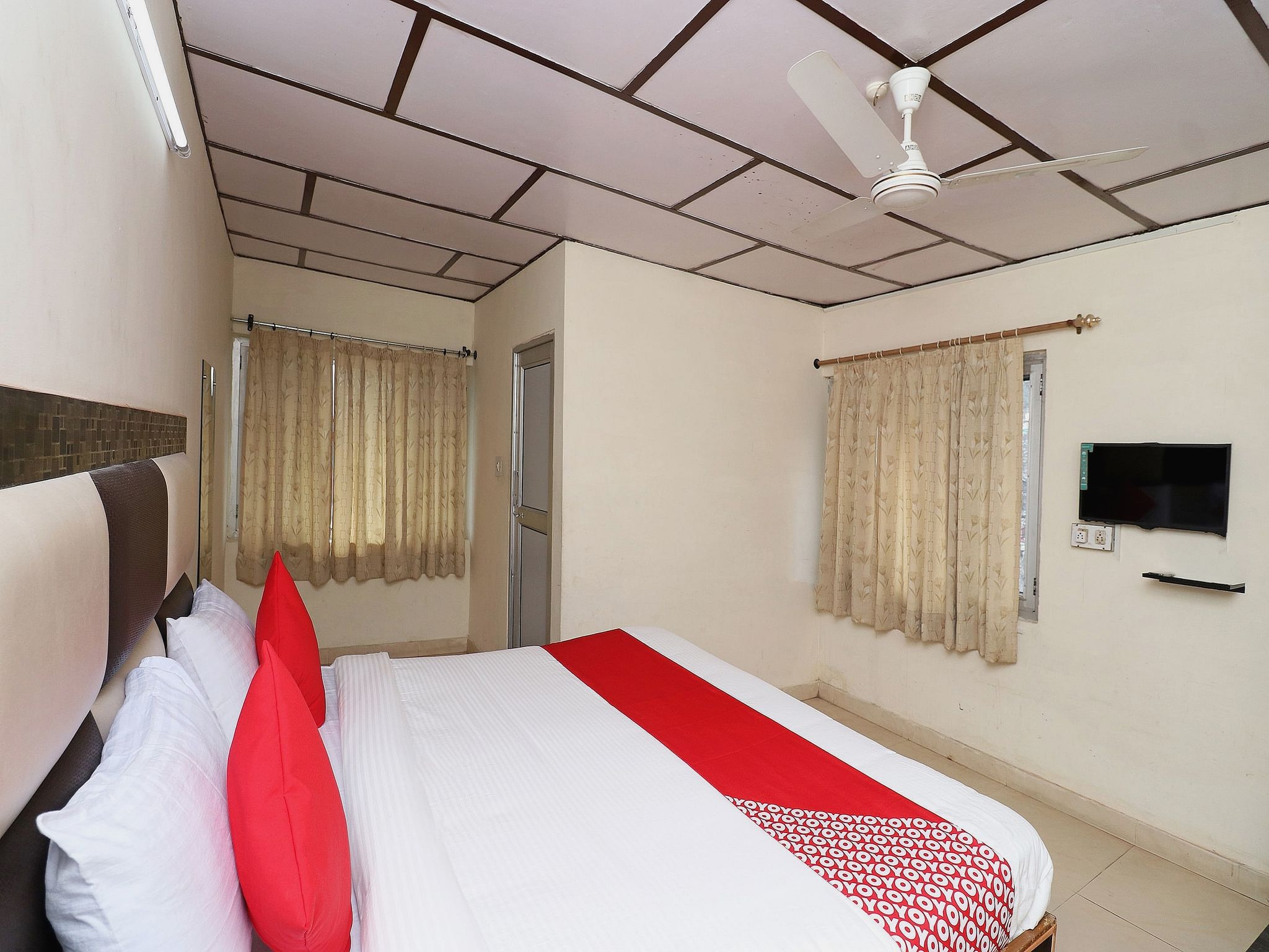 Hotel O Country Lodge Classic Room 6