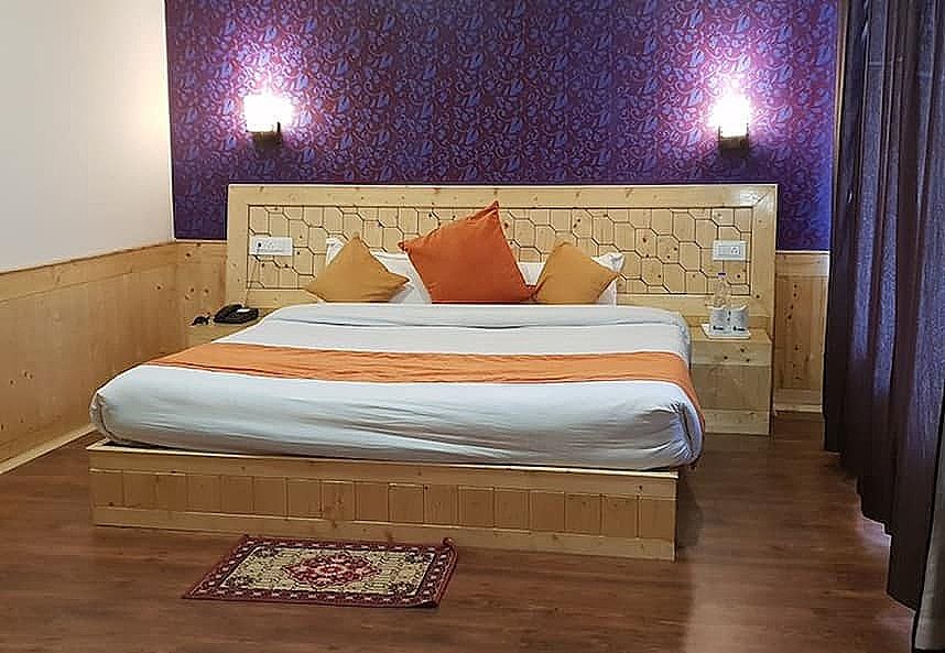 Deluxe Room With Balcony