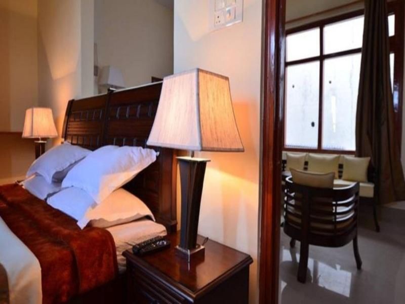 undefined Hotel Deodar Villa 10