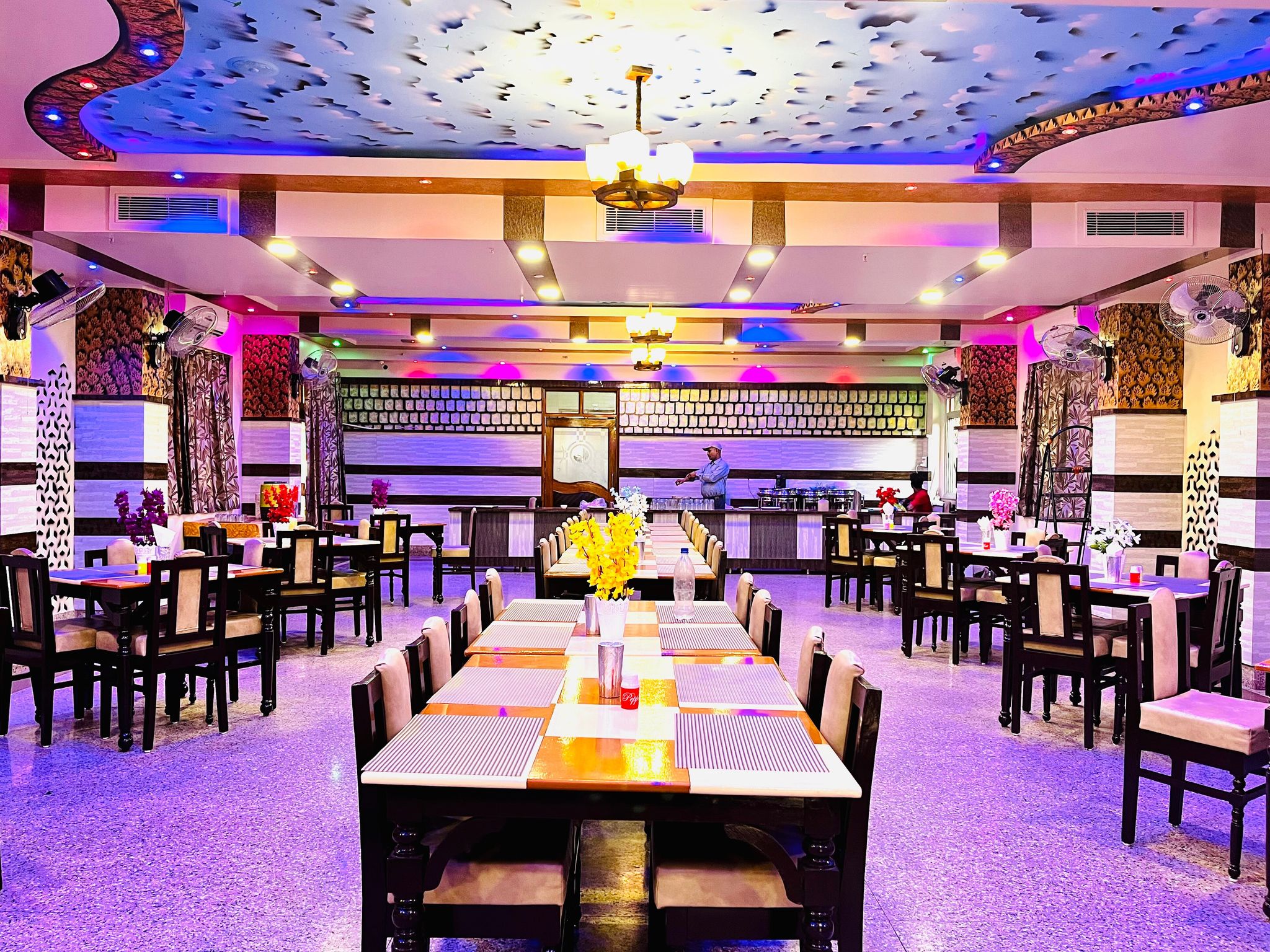 image_719052_f994c430-6e36-41ce-b3bd-8abf8d300638