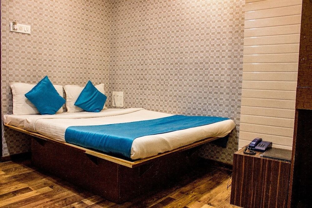 undefined Hotel Grand Suite 5